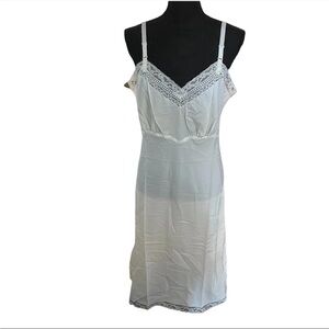 Vintage 50s BARBIZON Size 18 White ENTHRALL Full Slip Nightgown “Crepe Remarque”